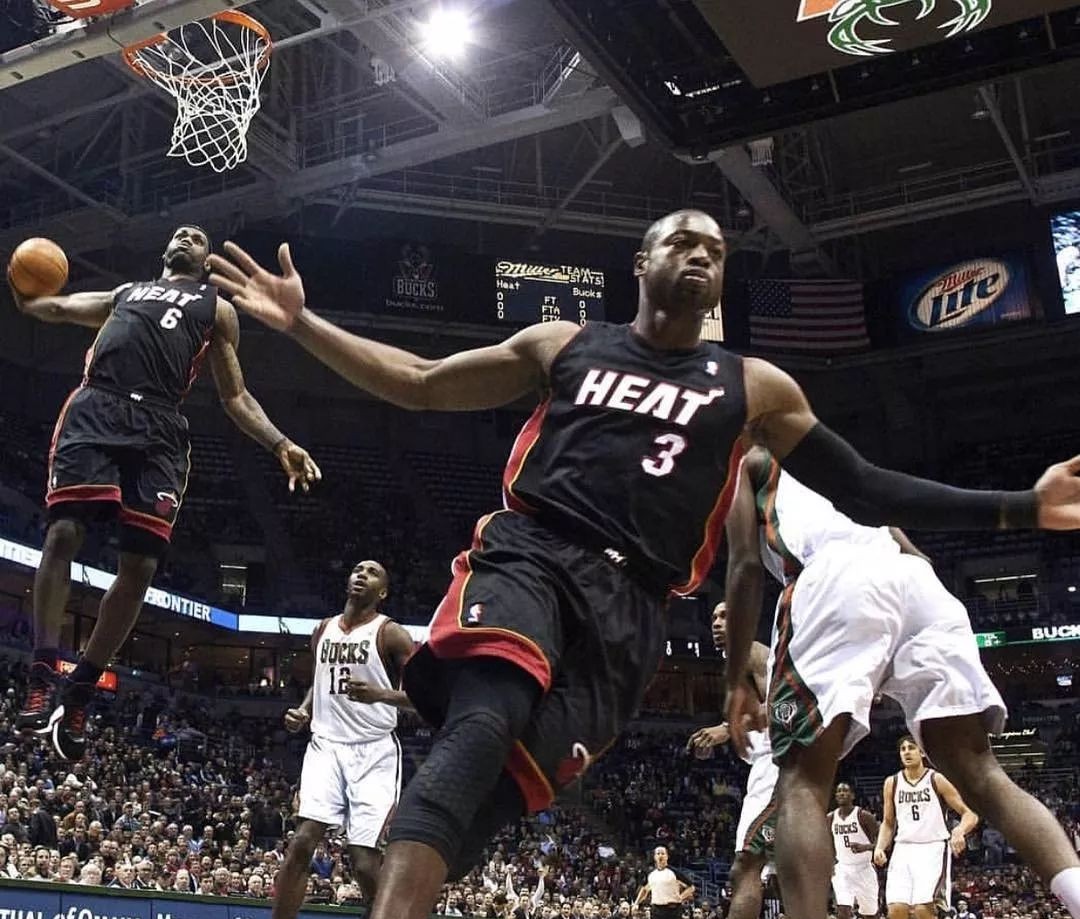 经常偏离E 经常偏离E